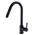 YL3025-1 Black banhado quente fria pia misturadora Torneira de orifício único Torneira de cozinha flexível Pull Out Kitchen